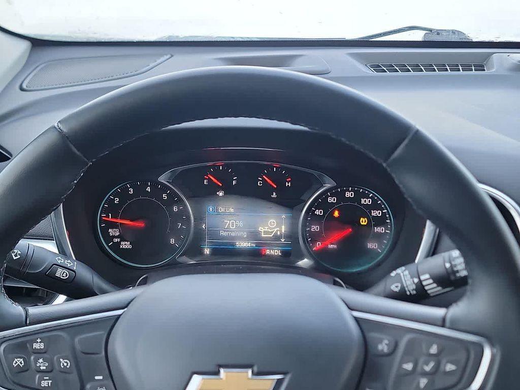 used 2024 Chevrolet Equinox car, priced at $23,932