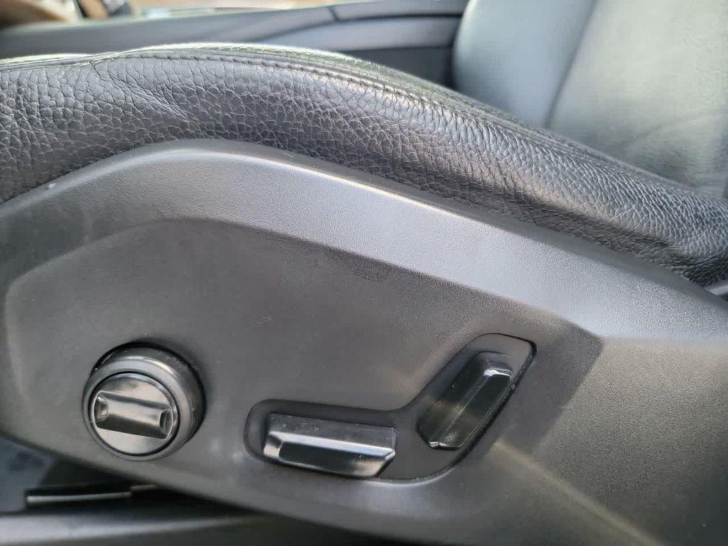 used 2022 Volvo XC90 car, priced at $31,913