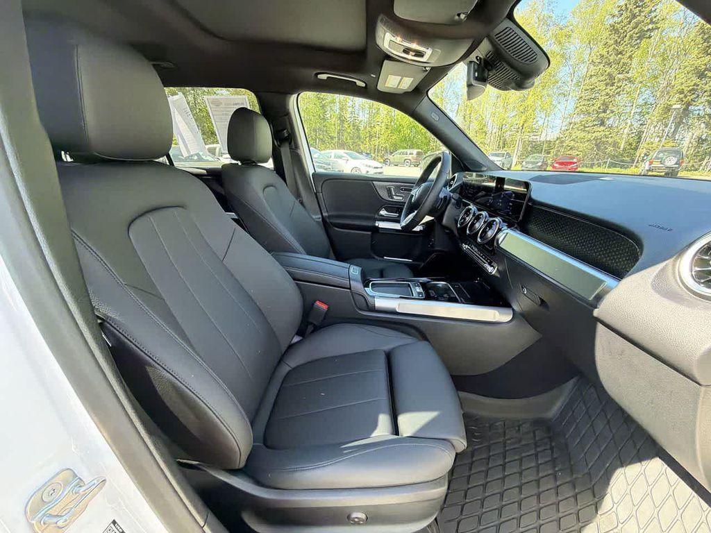 used 2026 Mercedes-Benz GLB 250 car, priced at $46,695