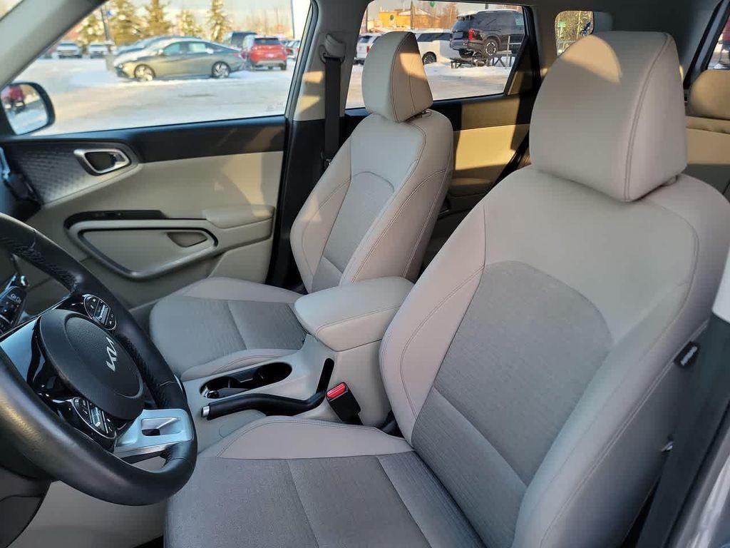 used 2024 Kia Soul car, priced at $19,791