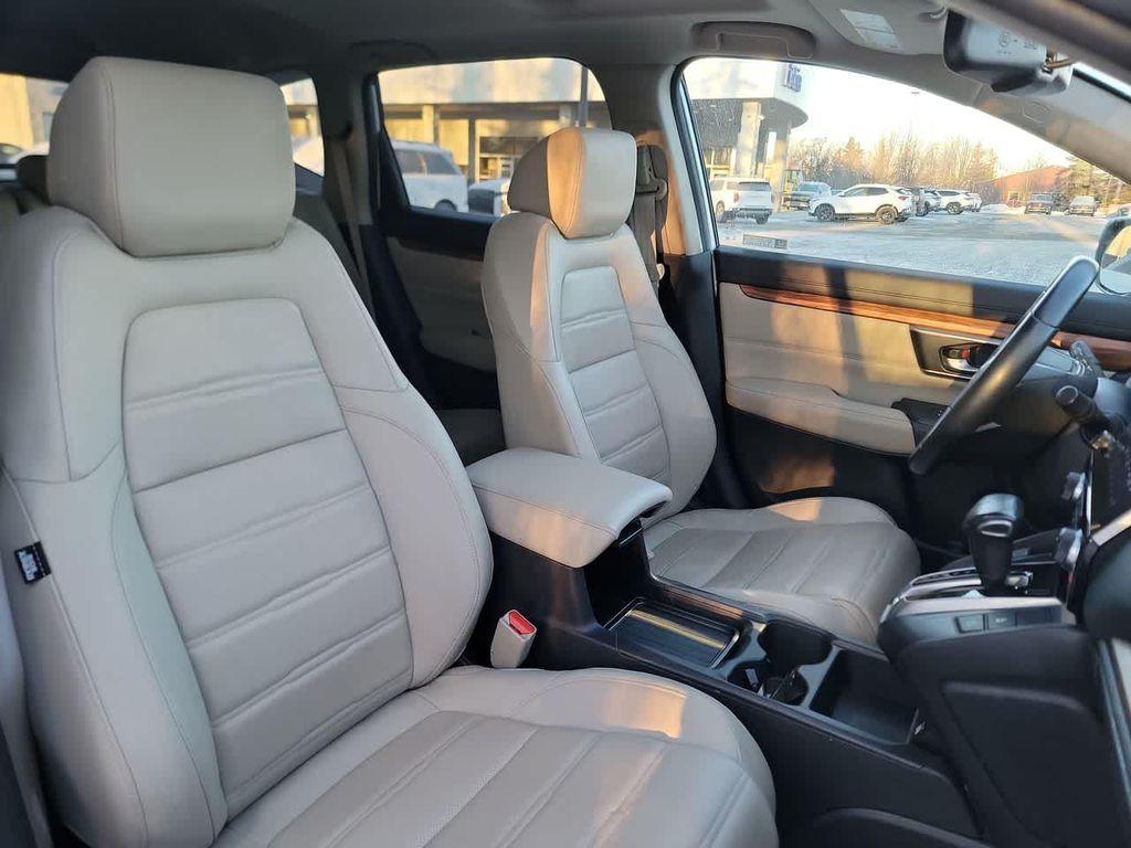 used 2022 Honda CR-V car, priced at $28,475