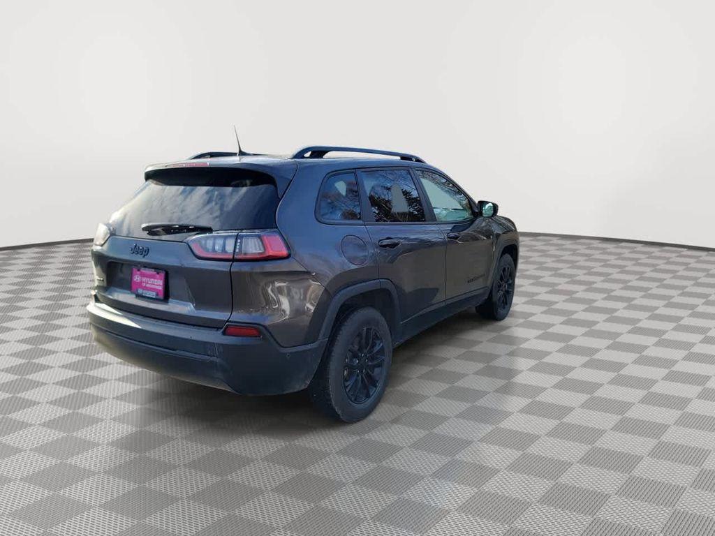used 2023 Jeep Cherokee car, priced at $24,995