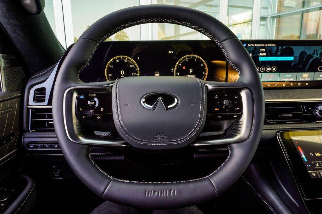 new 2026 INFINITI QX80 car, priced at $101,677