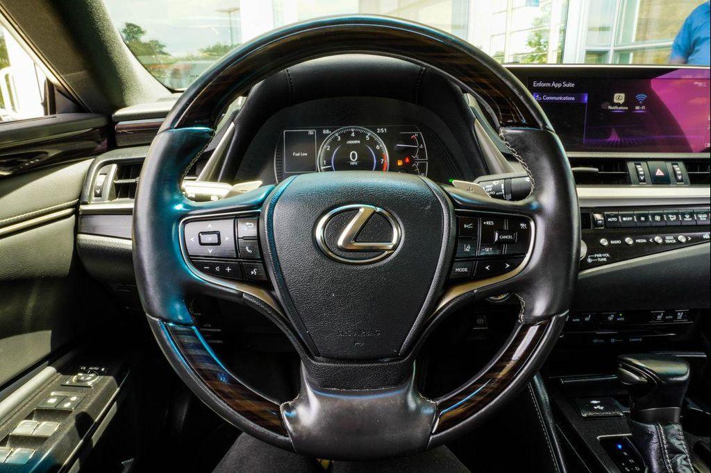 used 2021 Lexus ES 350 car, priced at $30,198