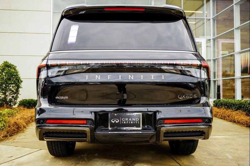 new 2026 INFINITI QX80 car, priced at $99,822