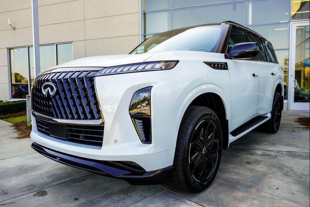 new 2026 INFINITI QX80 car, priced at $91,884