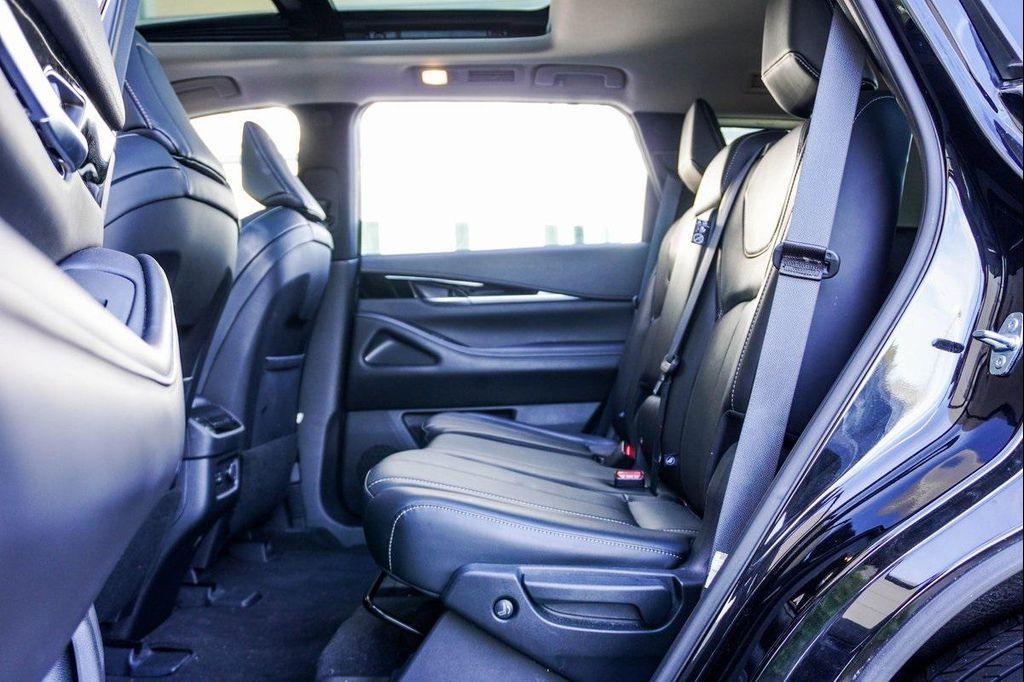 used 2023 INFINITI QX60 car, priced at $31,300