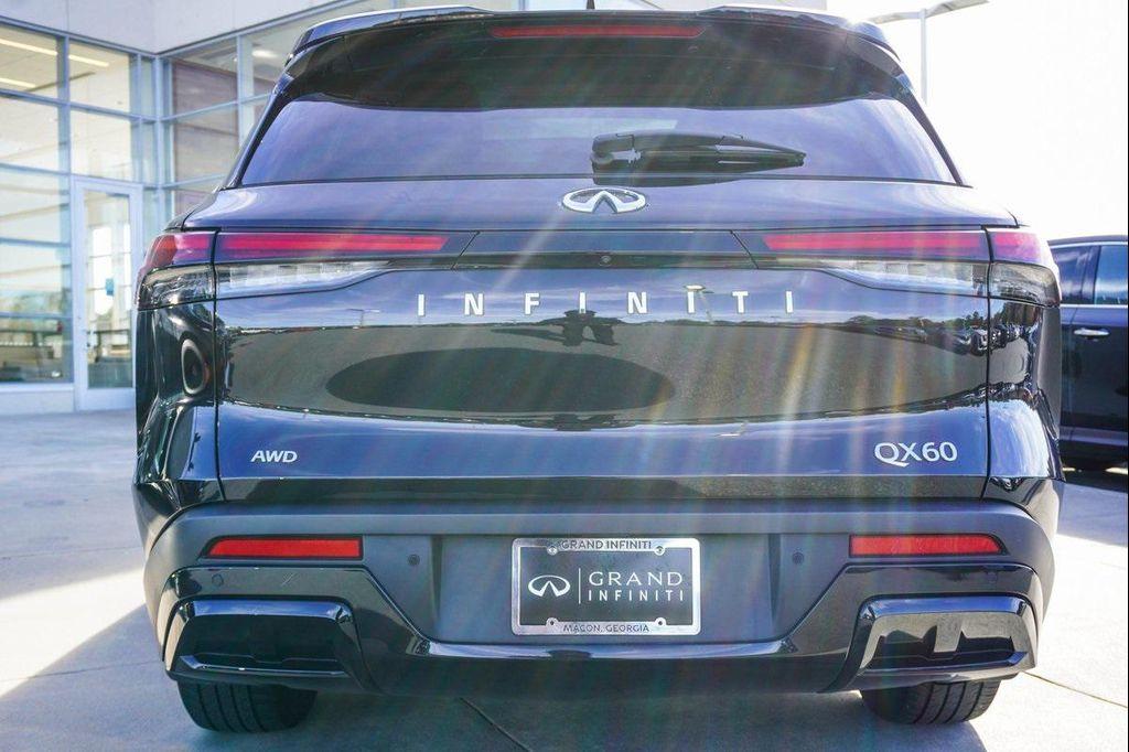 used 2023 INFINITI QX60 car, priced at $31,300