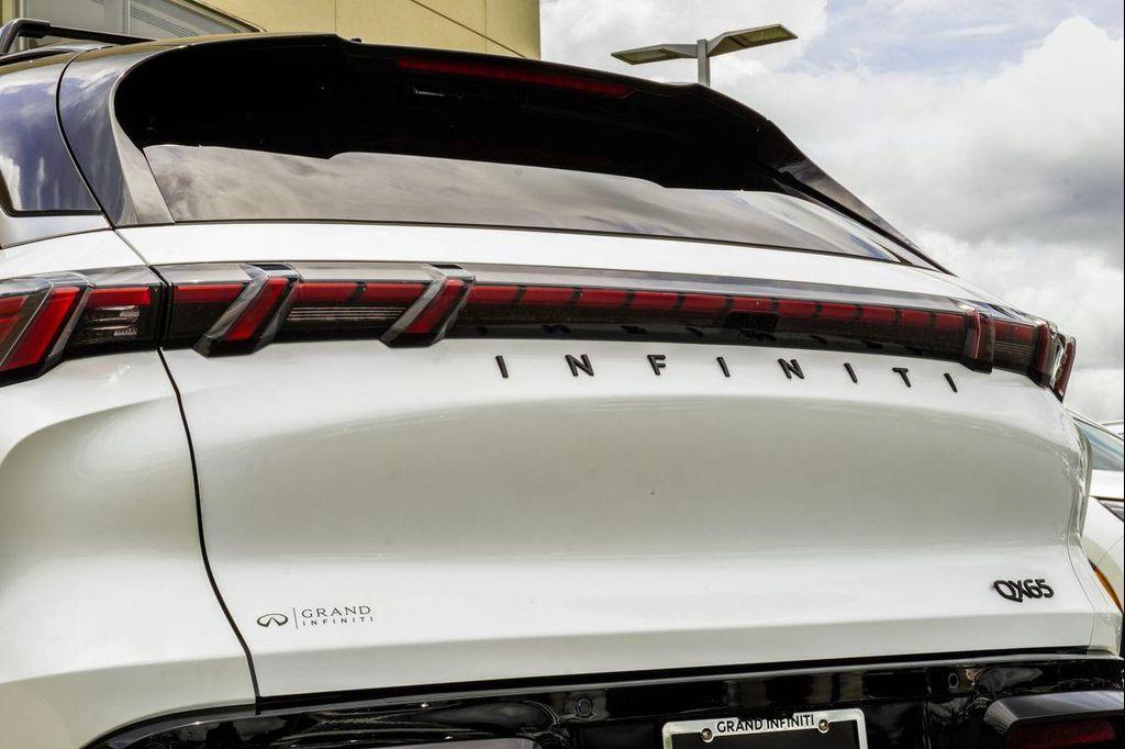 new 2027 INFINITI QX65 car, priced at $67,308