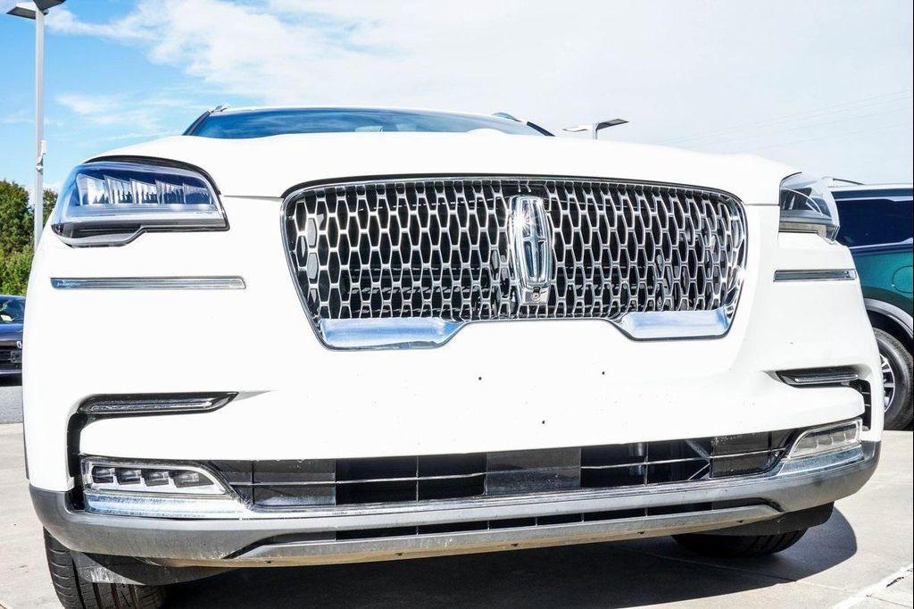 used 2020 Lincoln Aviator car, priced at $28,900