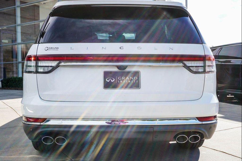 used 2020 Lincoln Aviator car, priced at $28,900