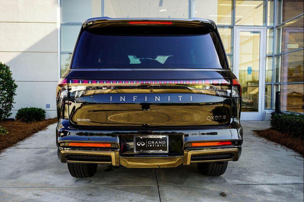 new 2026 INFINITI QX80 car, priced at $97,853
