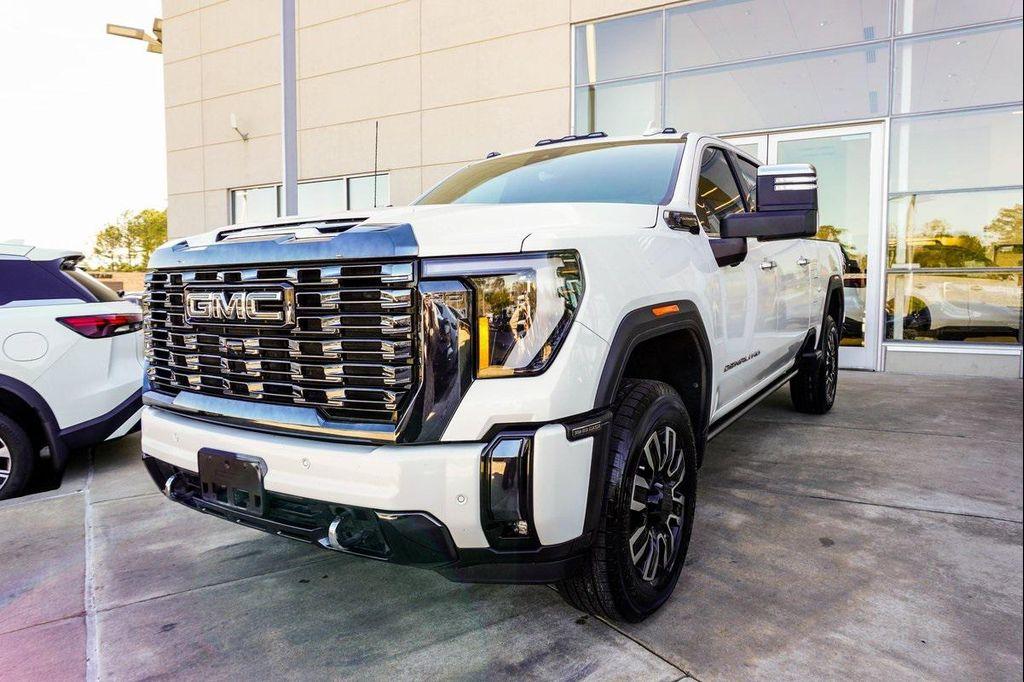 used 2024 GMC Sierra 2500 car, priced at $74,000
