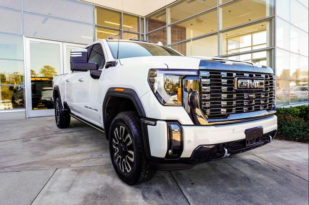 used 2024 GMC Sierra 2500 car, priced at $74,000