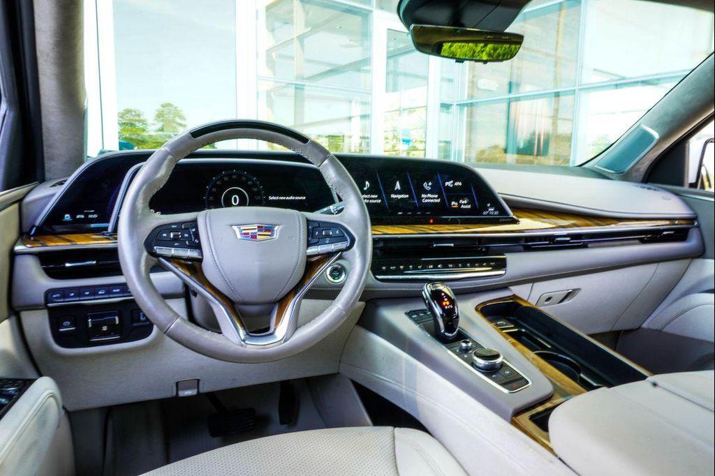 used 2024 Cadillac Escalade ESV car, priced at $85,098