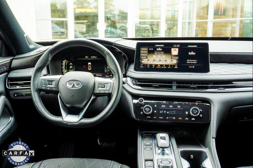 used 2025 INFINITI QX60 car, priced at $55,400