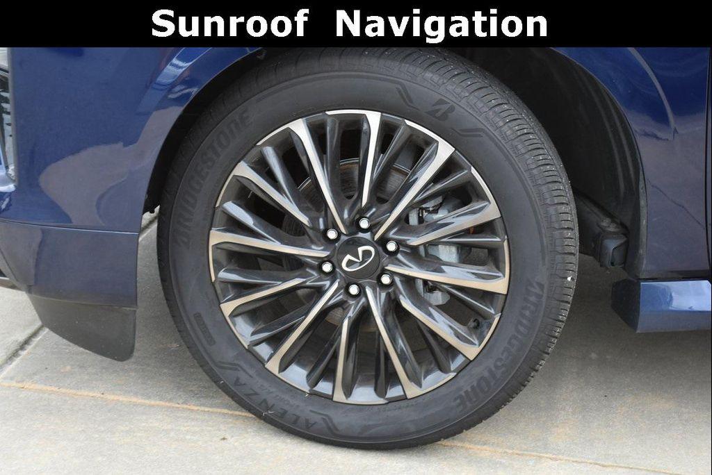 used 2025 INFINITI QX80 car, priced at $87,400