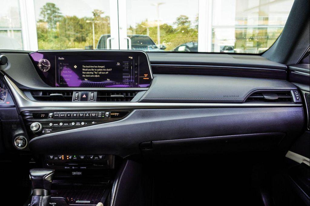 used 2021 Lexus ES 350 car, priced at $33,800