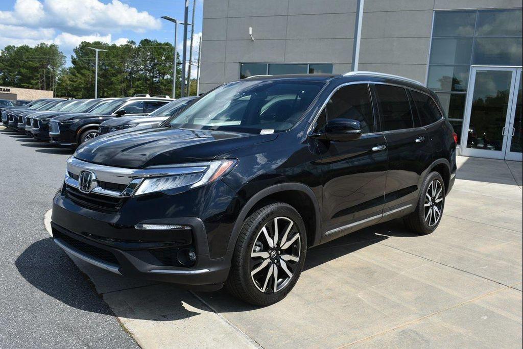 used 2022 Honda Pilot car, priced at $29,000