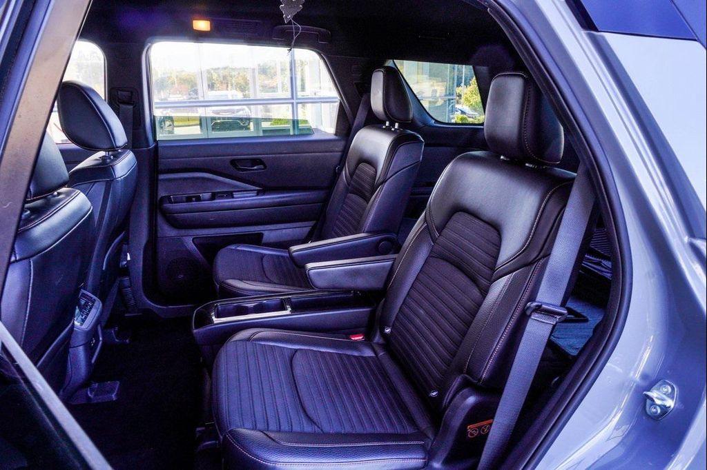 used 2023 Nissan Pathfinder car, priced at $27,299