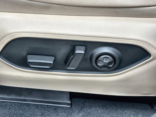 new 2025 Jeep Grand Cherokee car, priced at $41,734