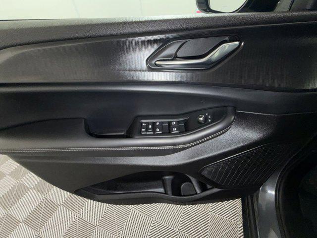 used 2025 Jeep Grand Cherokee car, priced at $39,000