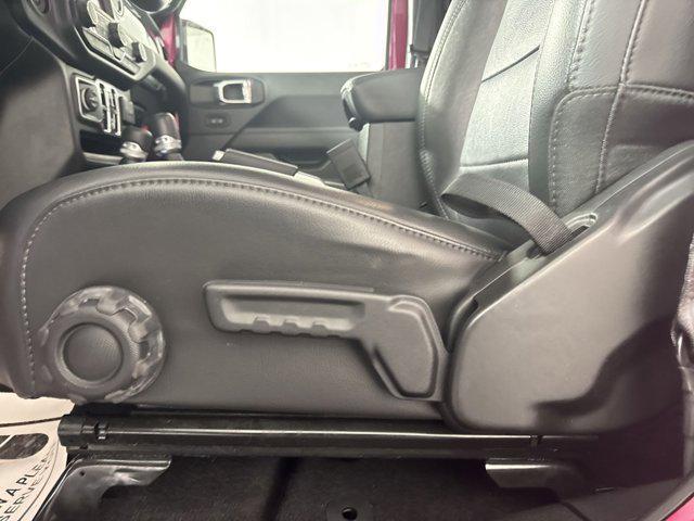 used 2022 Jeep Wrangler Unlimited car, priced at $33,500