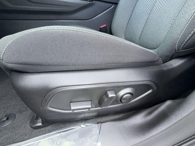 new 2026 Jeep Cherokee car, priced at $35,917