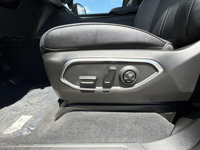 new 2026 Jeep Grand Wagoneer L car, priced at $82,219