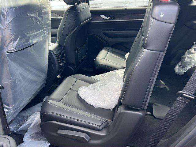 new 2025 Jeep Grand Cherokee L car, priced at $42,496