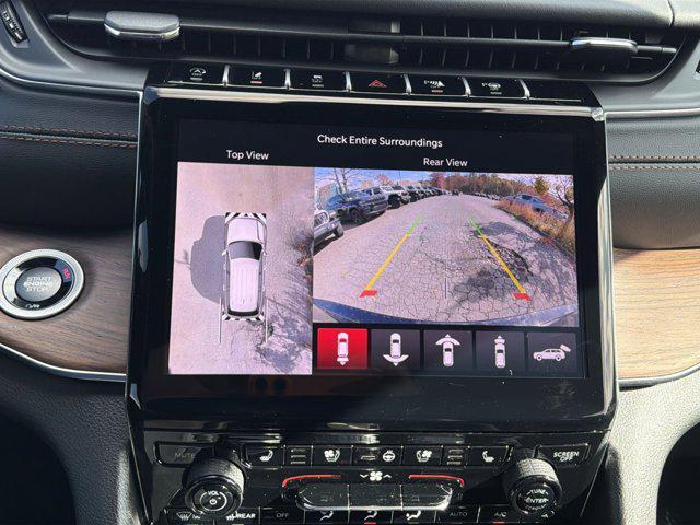 new 2025 Jeep Grand Cherokee car, priced at $56,682