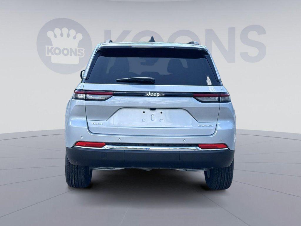 new 2026 Jeep Grand Cherokee car, priced at $43,720