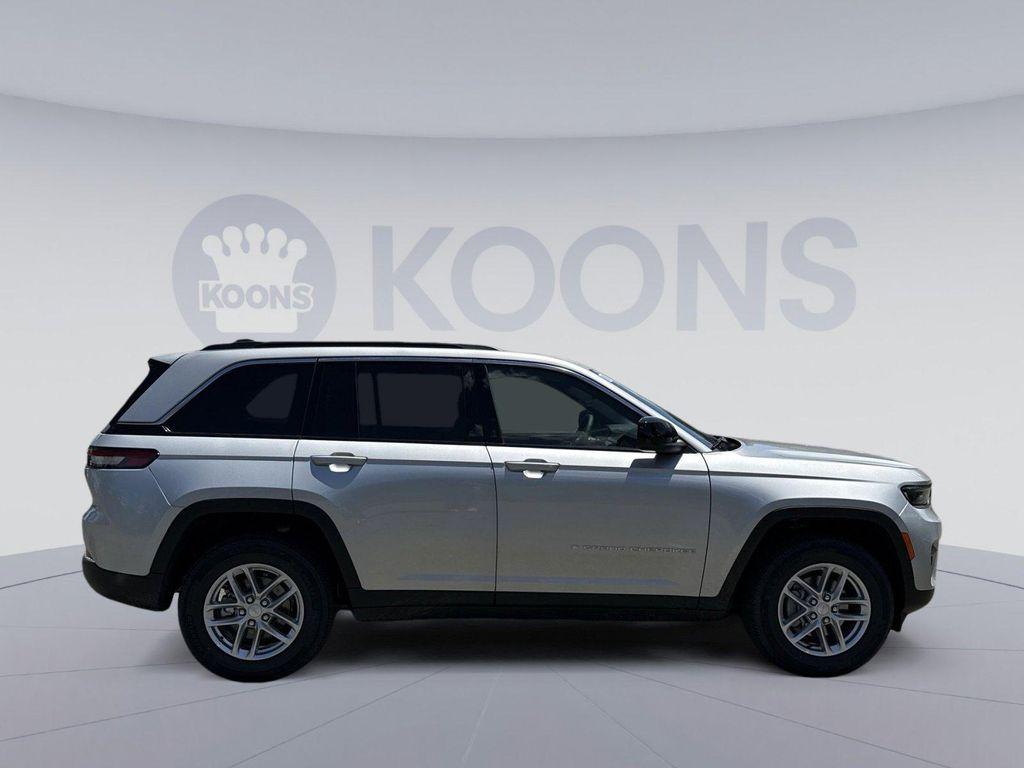 new 2026 Jeep Grand Cherokee car, priced at $43,720