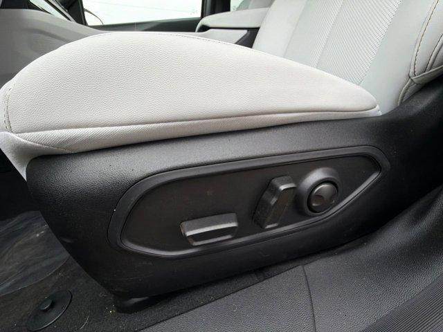 new 2026 Jeep Cherokee car, priced at $38,217