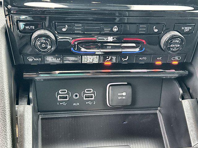 new 2025 Jeep Grand Cherokee car, priced at $37,506