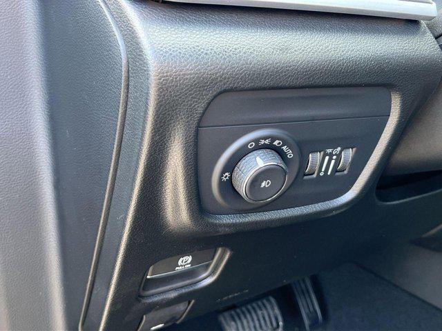 new 2025 Jeep Grand Cherokee L car, priced at $44,379