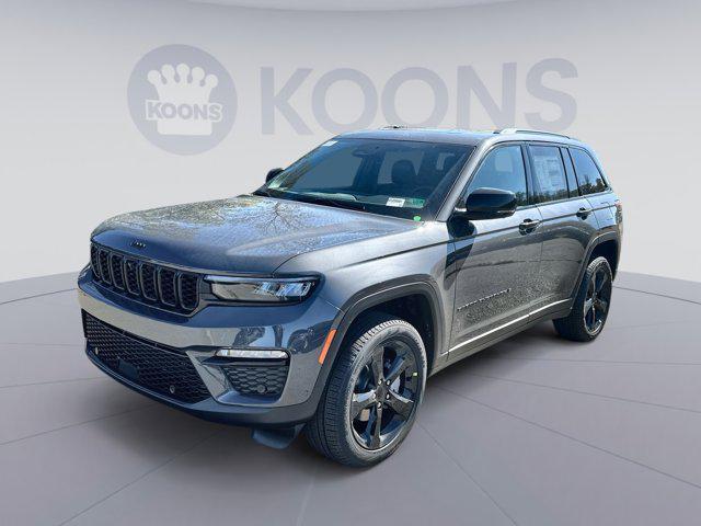 new 2025 Jeep Grand Cherokee car, priced at $45,923