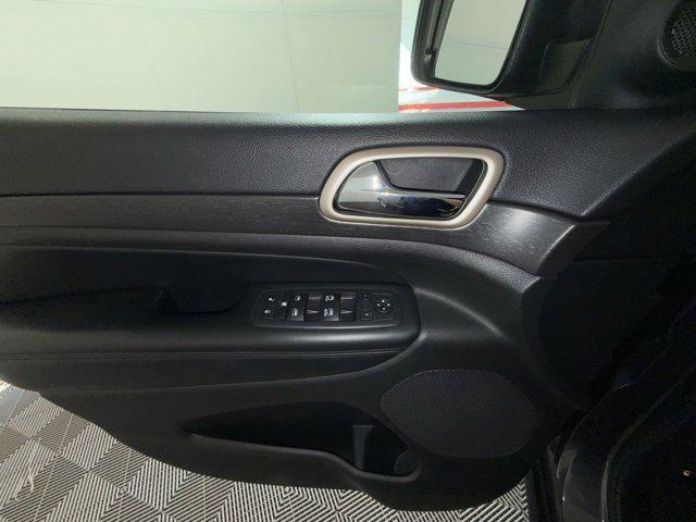 used 2016 Jeep Grand Cherokee car, priced at $13,495