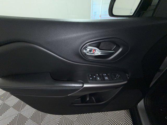 used 2019 Jeep Cherokee car, priced at $17,500