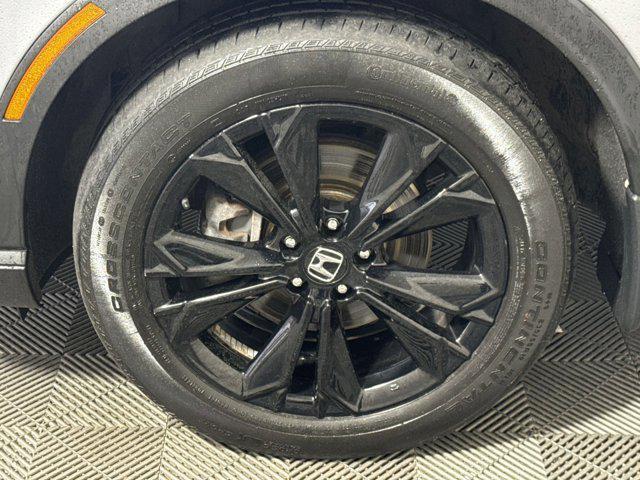 used 2023 Honda CR-V Hybrid car, priced at $34,000