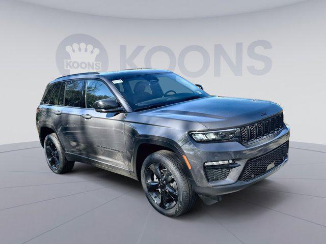 new 2025 Jeep Grand Cherokee car, priced at $44,623