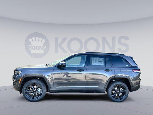new 2025 Jeep Grand Cherokee car, priced at $44,623