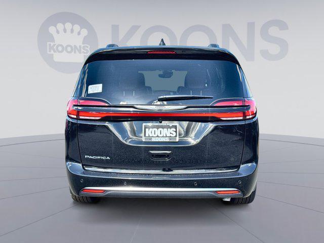 new 2026 Chrysler Pacifica car, priced at $45,297