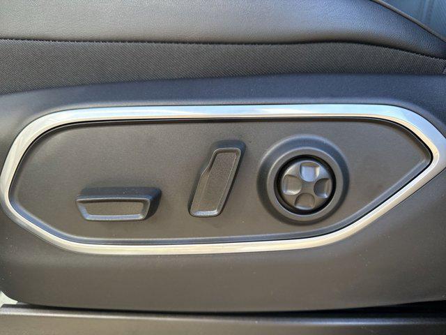 new 2025 Jeep Wagoneer L car, priced at $66,691