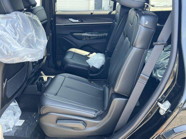 new 2025 Jeep Grand Cherokee L car, priced at $44,735