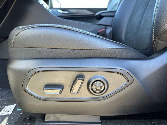 new 2025 Jeep Grand Cherokee L car, priced at $40,617