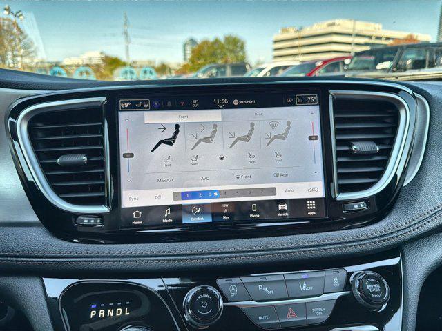 new 2026 Chrysler Pacifica car, priced at $46,698