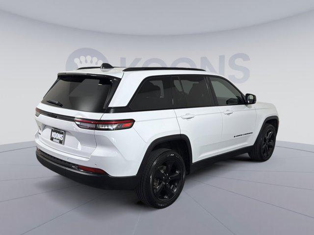 used 2023 Jeep Grand Cherokee car, priced at $29,500