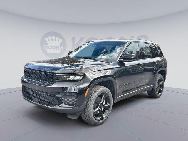new 2025 Jeep Grand Cherokee car, priced at $40,309
