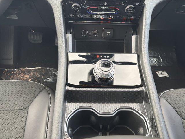 new 2025 Jeep Grand Cherokee car, priced at $40,309